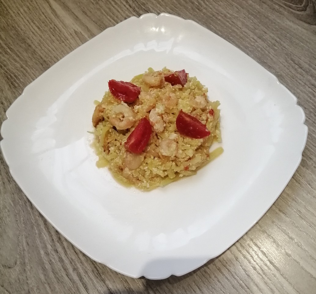 Паста из кабачков с креветками