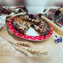 Тёртый песочный пирог с клубничным вареньем 🥧