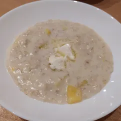 Овсяная каша на растительном молоке с тыквой 