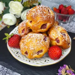 Кексы с клубникой и йогуртом 