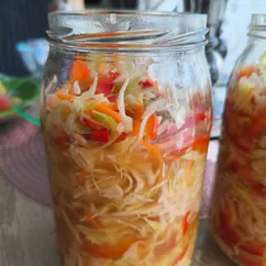 Салат из капусты с болгарским перцем 