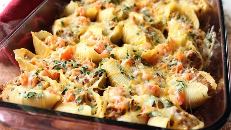 Фаршированные ракушки фаршем в духовке