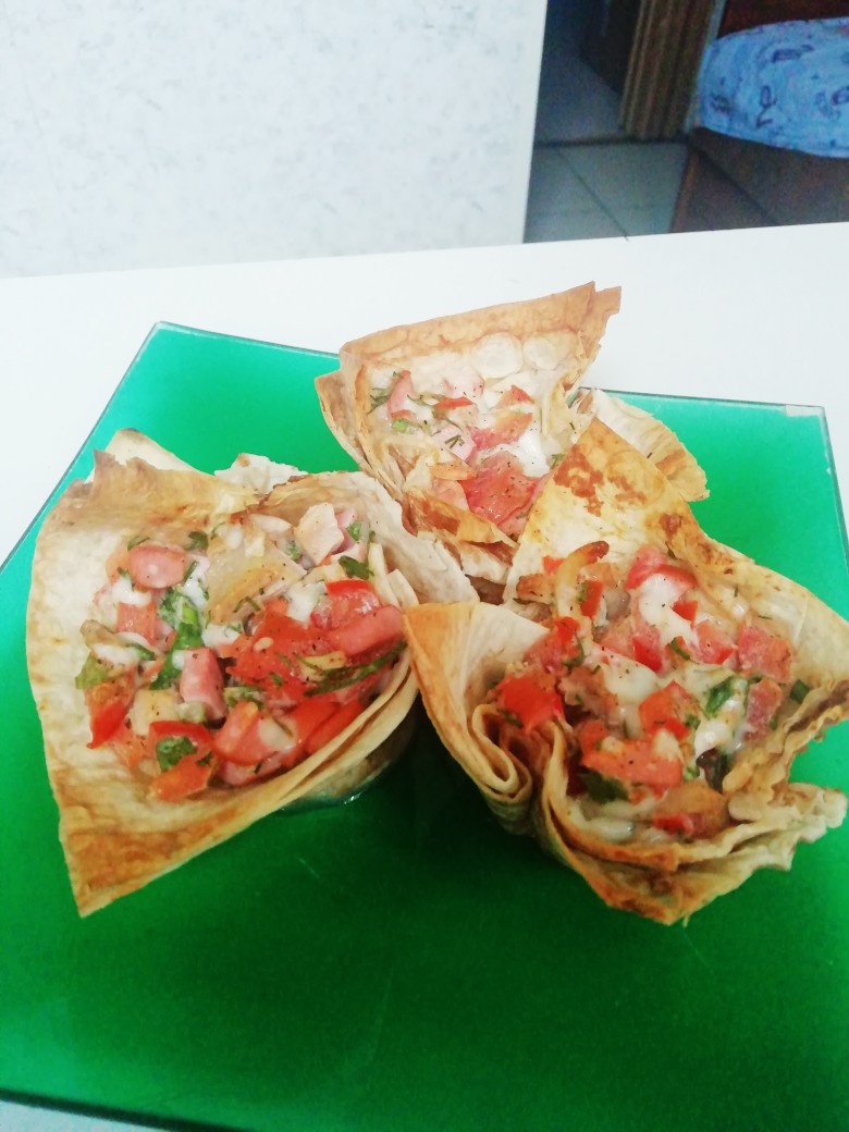 Корзиночки из лаваша с начинкой