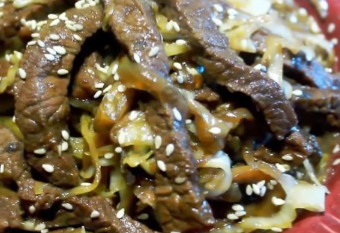 Мясо в соусе