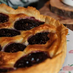 Сливовый пирог с заварным кремом 