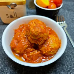 Тефтели в томатном соусе