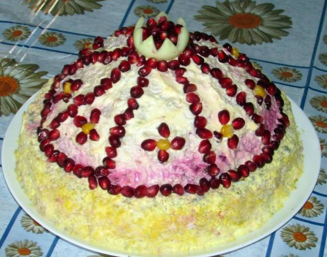 Салат Шапка Мономаха