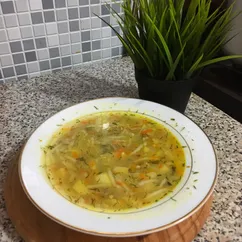 Суп с вермишелью и картофелем 🥔🍲