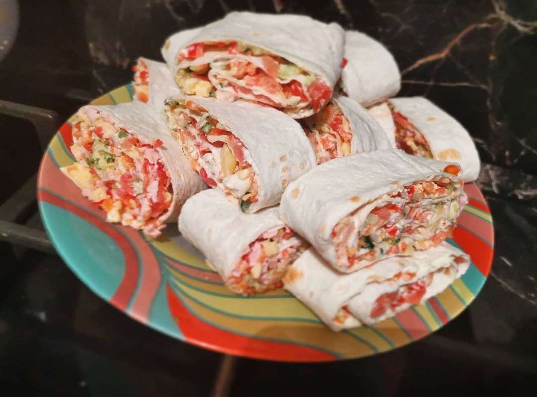 Рулет из лаваша ☺️