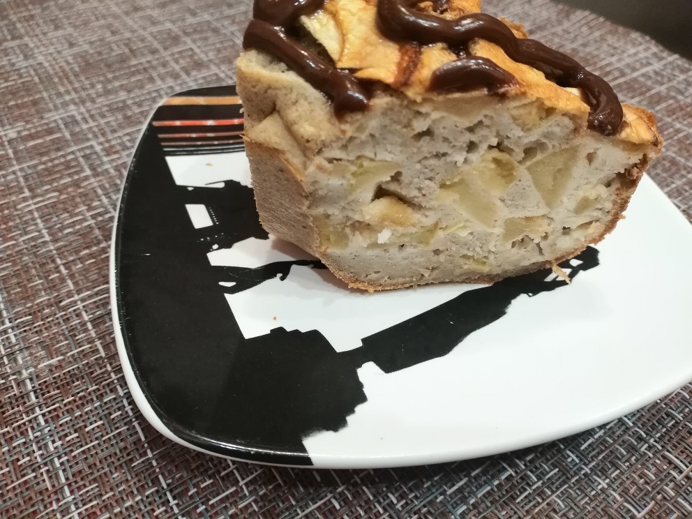 Диетическая яблочная шарлотка