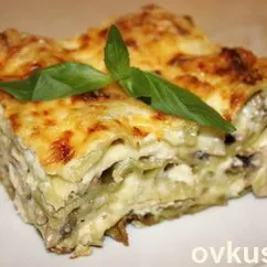 Лазанья с курицей и шампиньонами