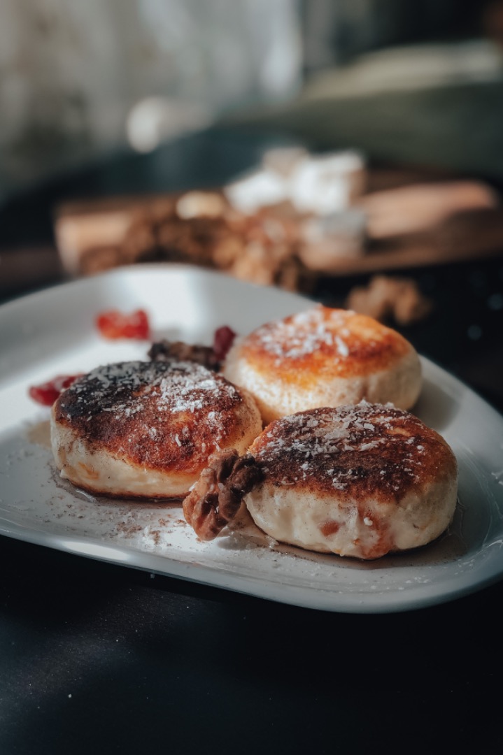 Сырники с курагой на рисовой муке