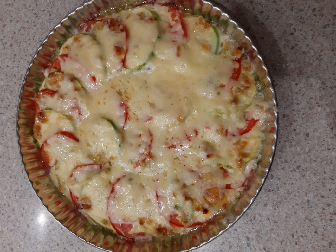 Запеченные кабачки и помидоры с сыром