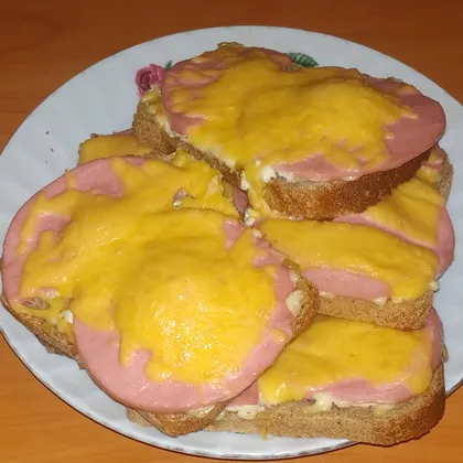 Горячие бутерброды в духовке