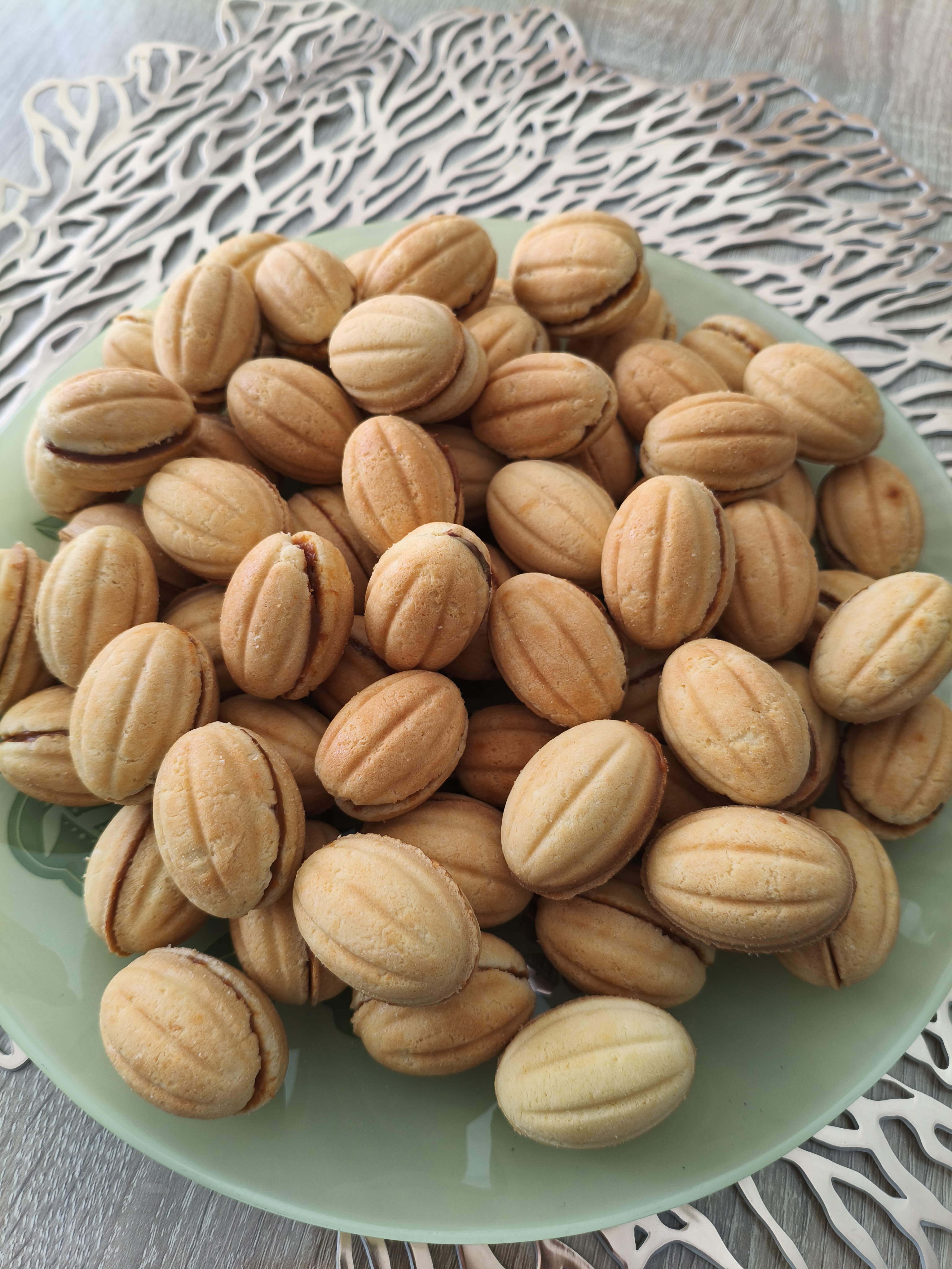 Орешки со сгущенкой 