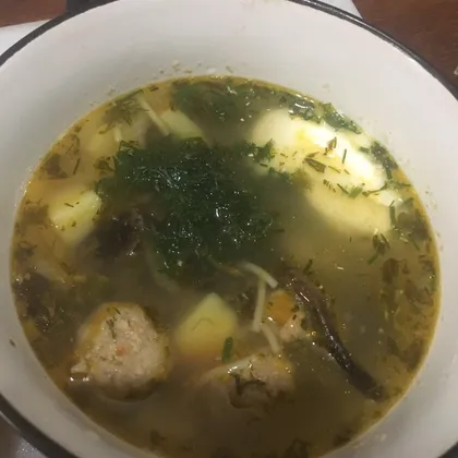 Суп с фрикадельками и грибами