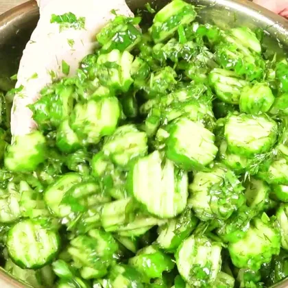 Огурцы с чесноком на зиму. Острая закуска | Cucumbers with garlic for the winter. Spicy appetizer