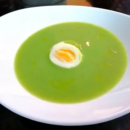 Диетический суп-пюре из брокколи с яйцом и греческим йогуртом😋