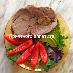 Мясной рулет с лисичками