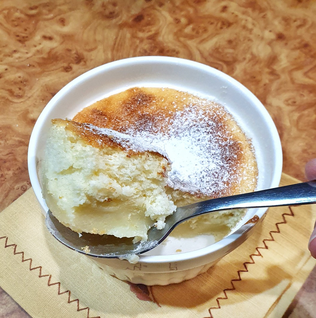Лимонный влажный кекс-десерт