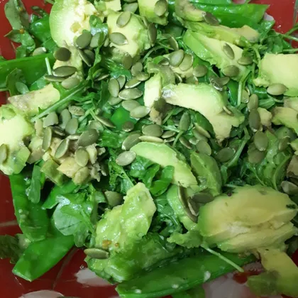 Салат из зеленых овощей