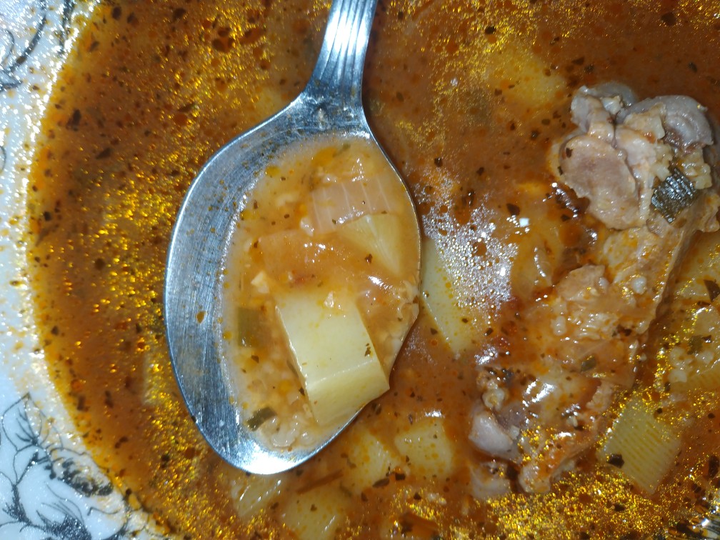 Суп-харчо с орехами в скороварке