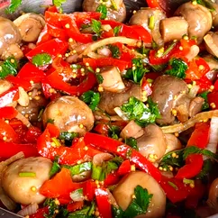 Салат из шампиньонов