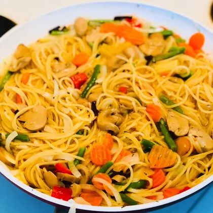 Спагетти 🍝 с овощами и грибами