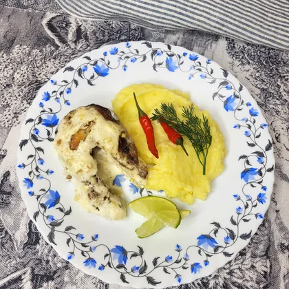 Рыба в сметанном соусе 