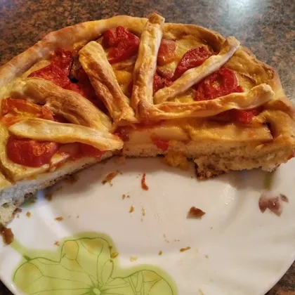 Пирог с кабачками и помидорами