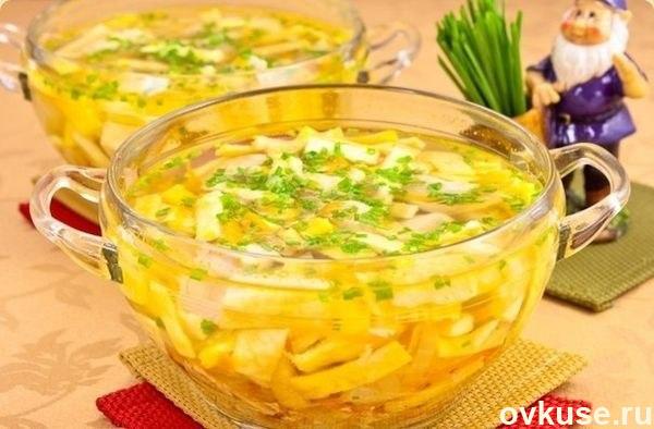 Куриный суп с яичными блинчиками