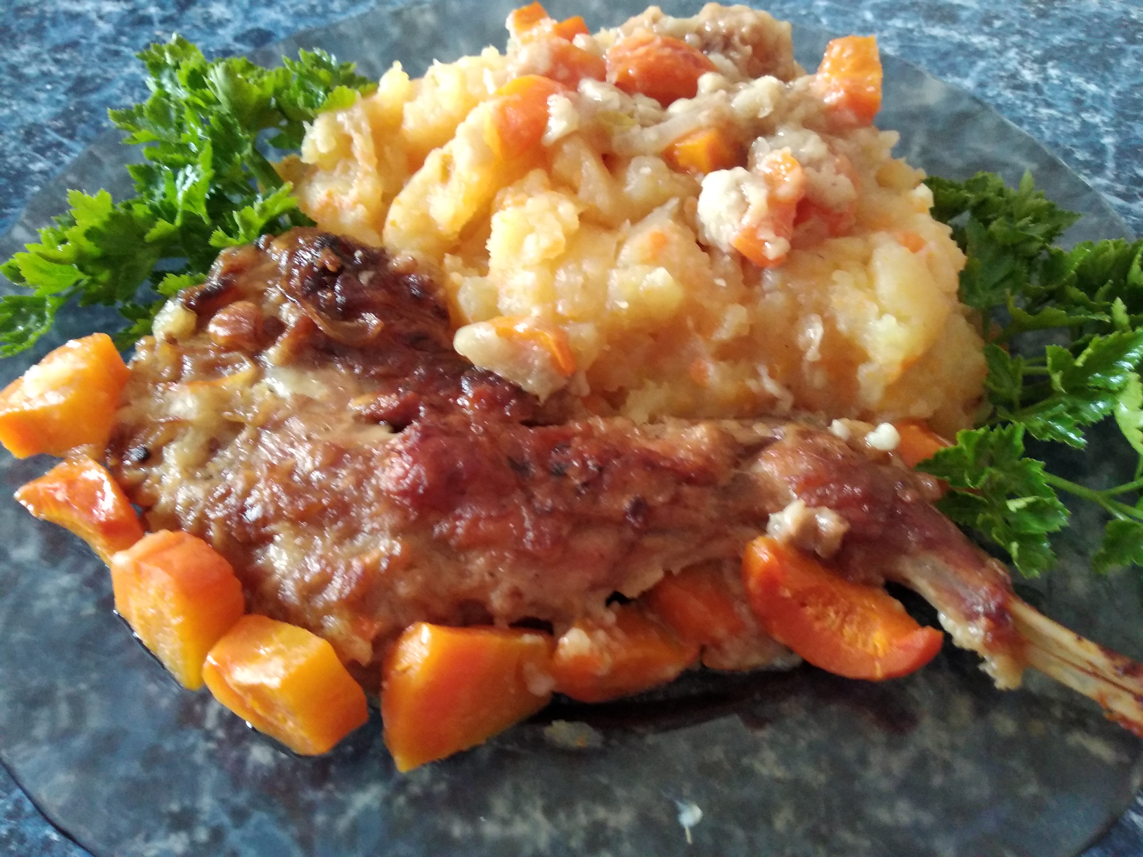 Кролик с овощами