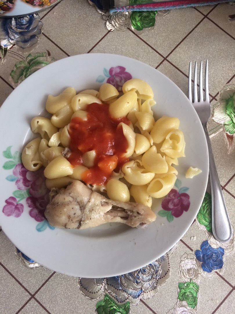 👌👩🏼‍🍳Тушёная курочка с макаронами👩🏼‍🍳👌