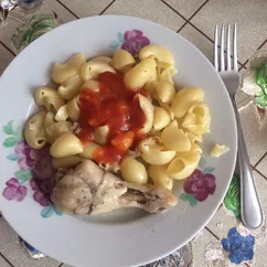 👌👩🏼‍🍳Тушёная курочка с макаронами👩🏼‍🍳👌