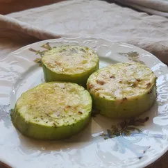 Кабачки, запеченные в духовке с прованскими травами 🌿