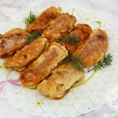 Вафельные трубочки с мясной начинкой в кляре