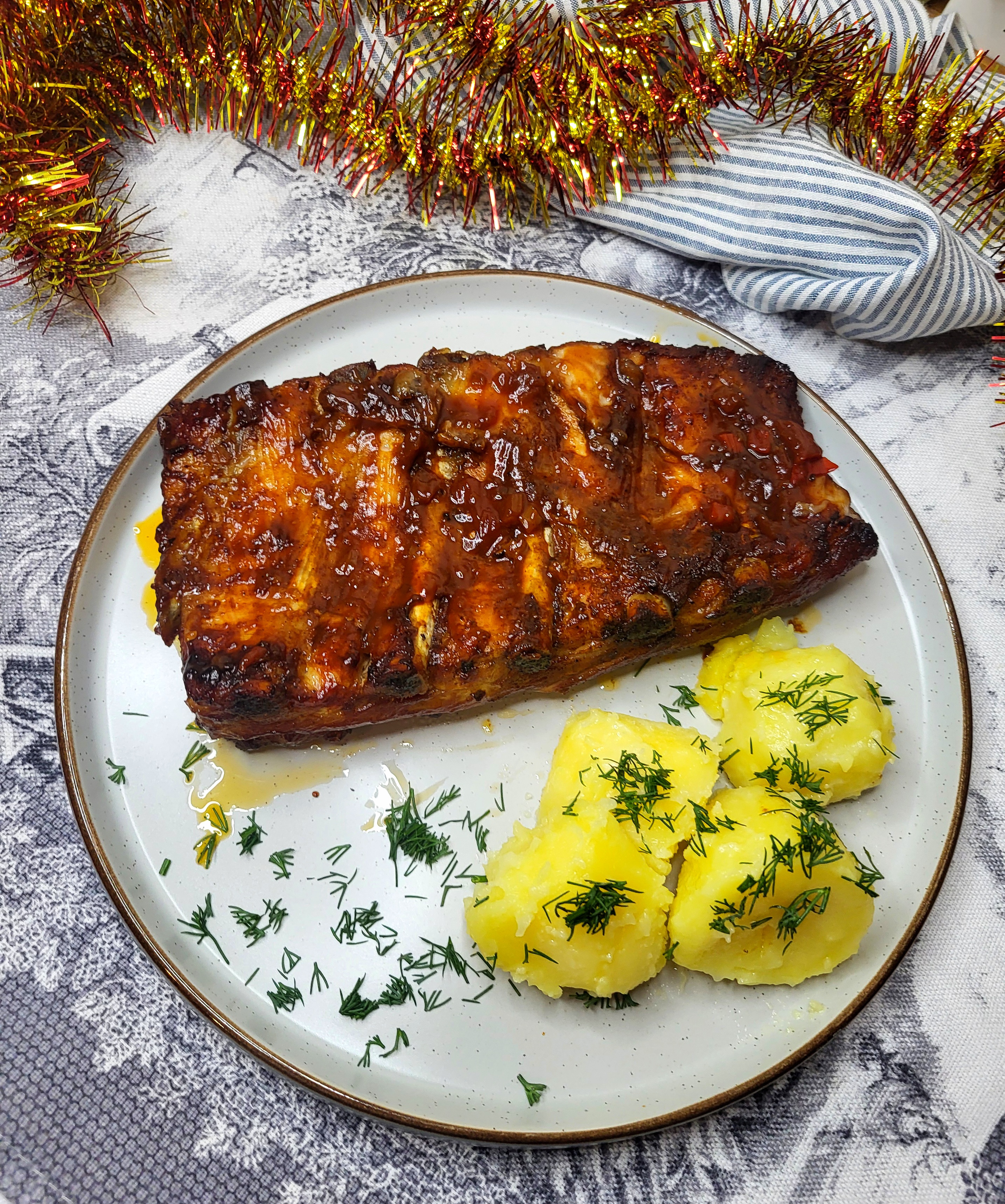 Свиные рёбра барбекю