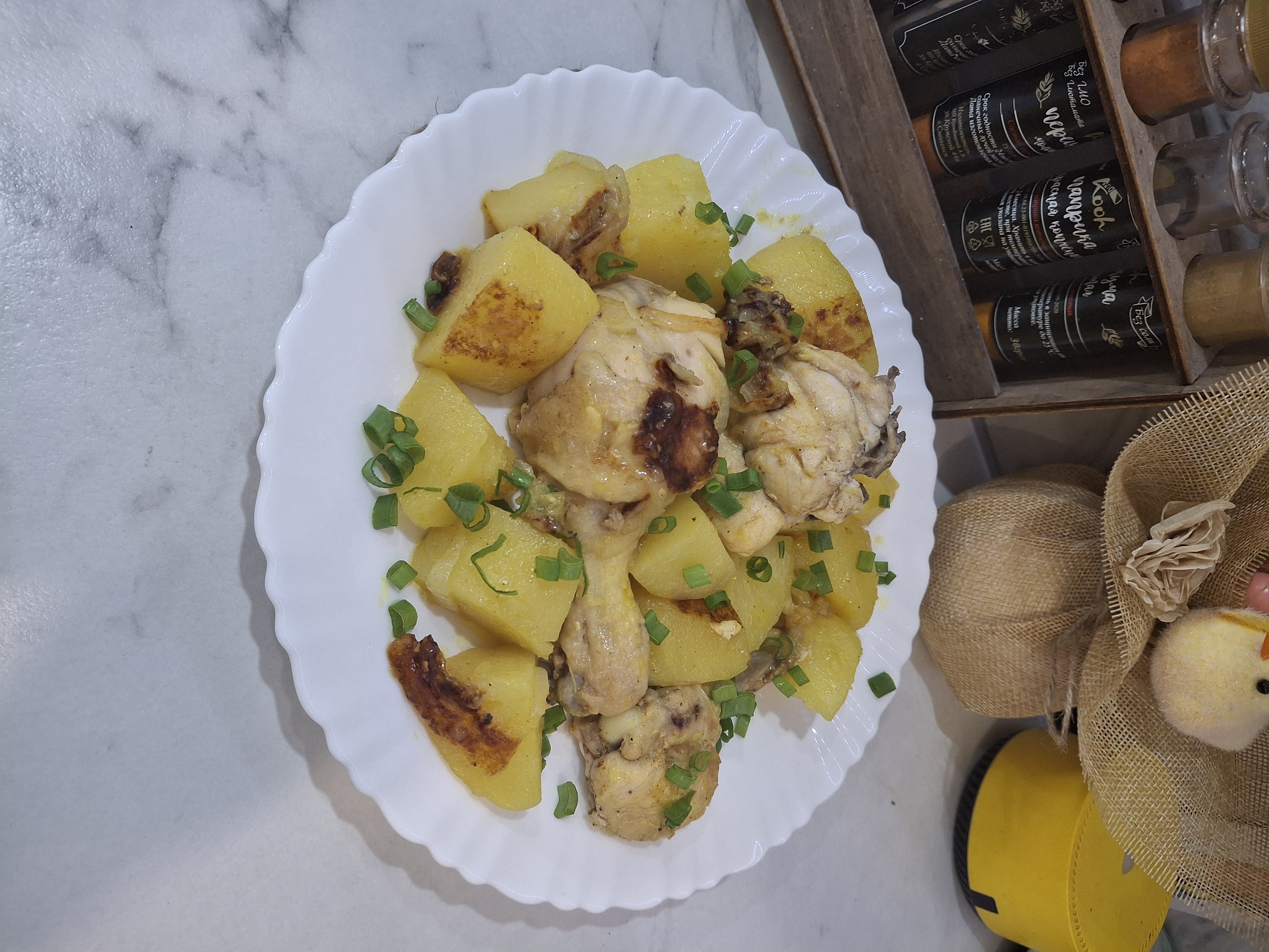 Курица жареная с картошкой