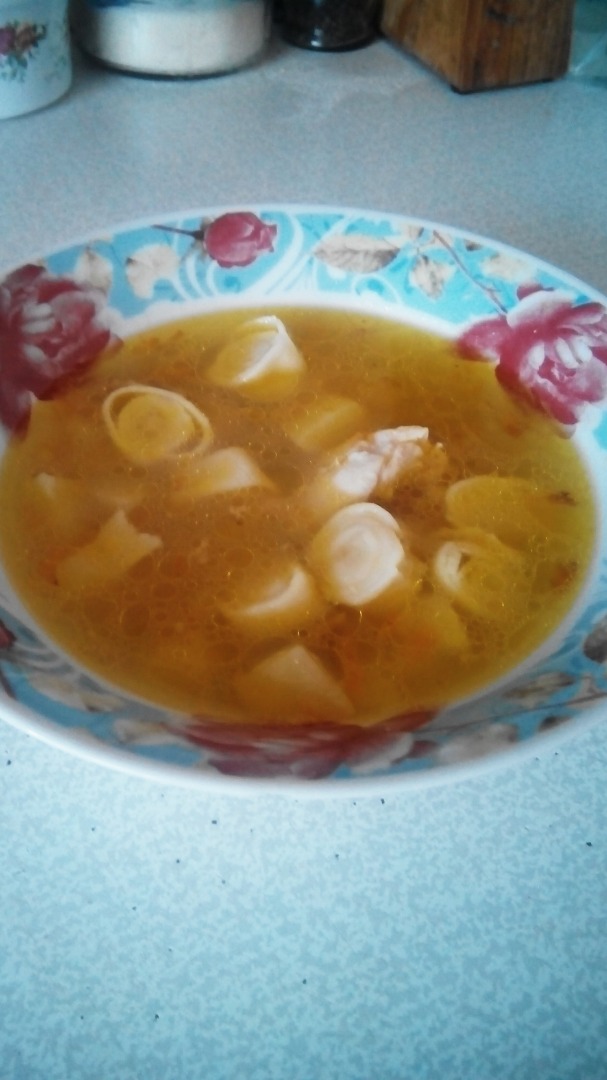 Куриный суп с рулетиками