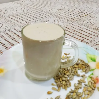 'Щелкунчик' молоко из семян подсолнечника