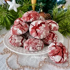 Печенье с трещинками красный бархат 