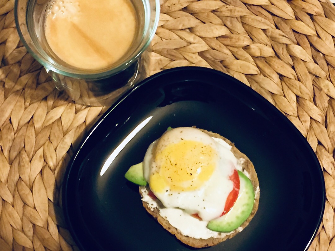 Идеальное яйцо пашот на завтрак🥚🥖☕️ - рецепт автора Наталья Токарева🌳