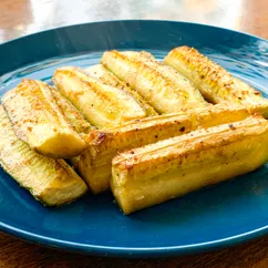 Кабачки дольками в духовке