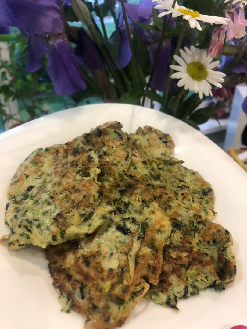 Кабачковые оладьи с сыром