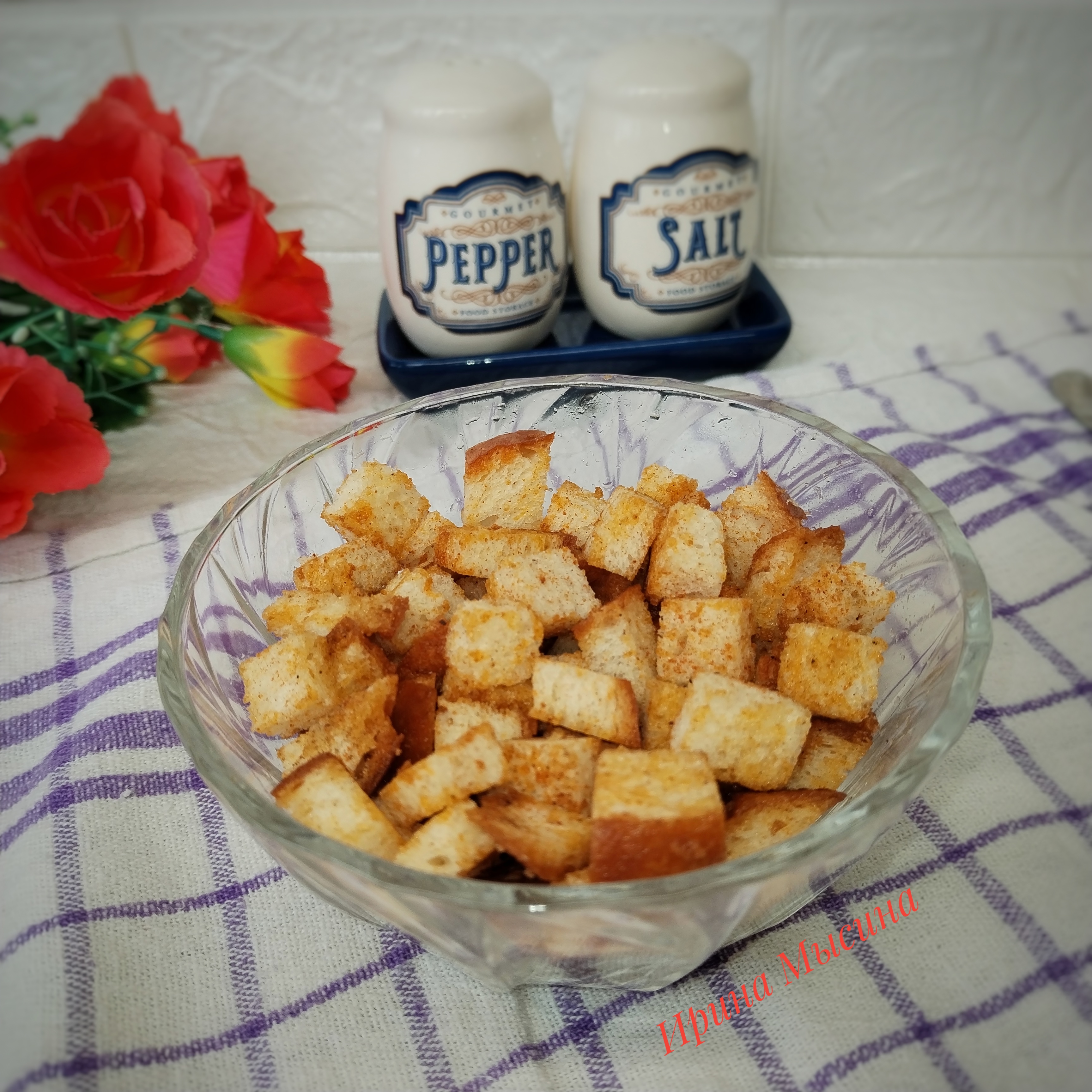 Салат «Цезарь» с курицей и сухариками: рецепты с фото