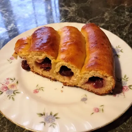 Улитка с вишней