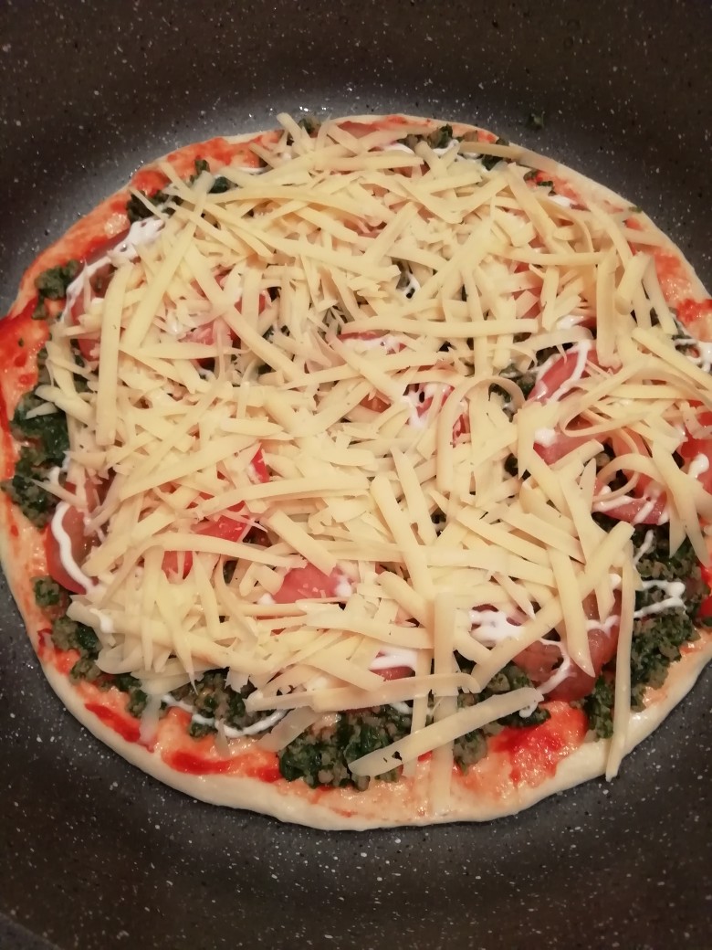 Пицца со шпинатом