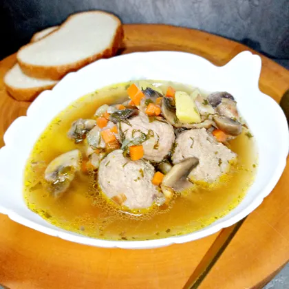 Грибной суп с фрикадельками 
