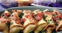 Блинчики, запеченные с ветчиной и сыром