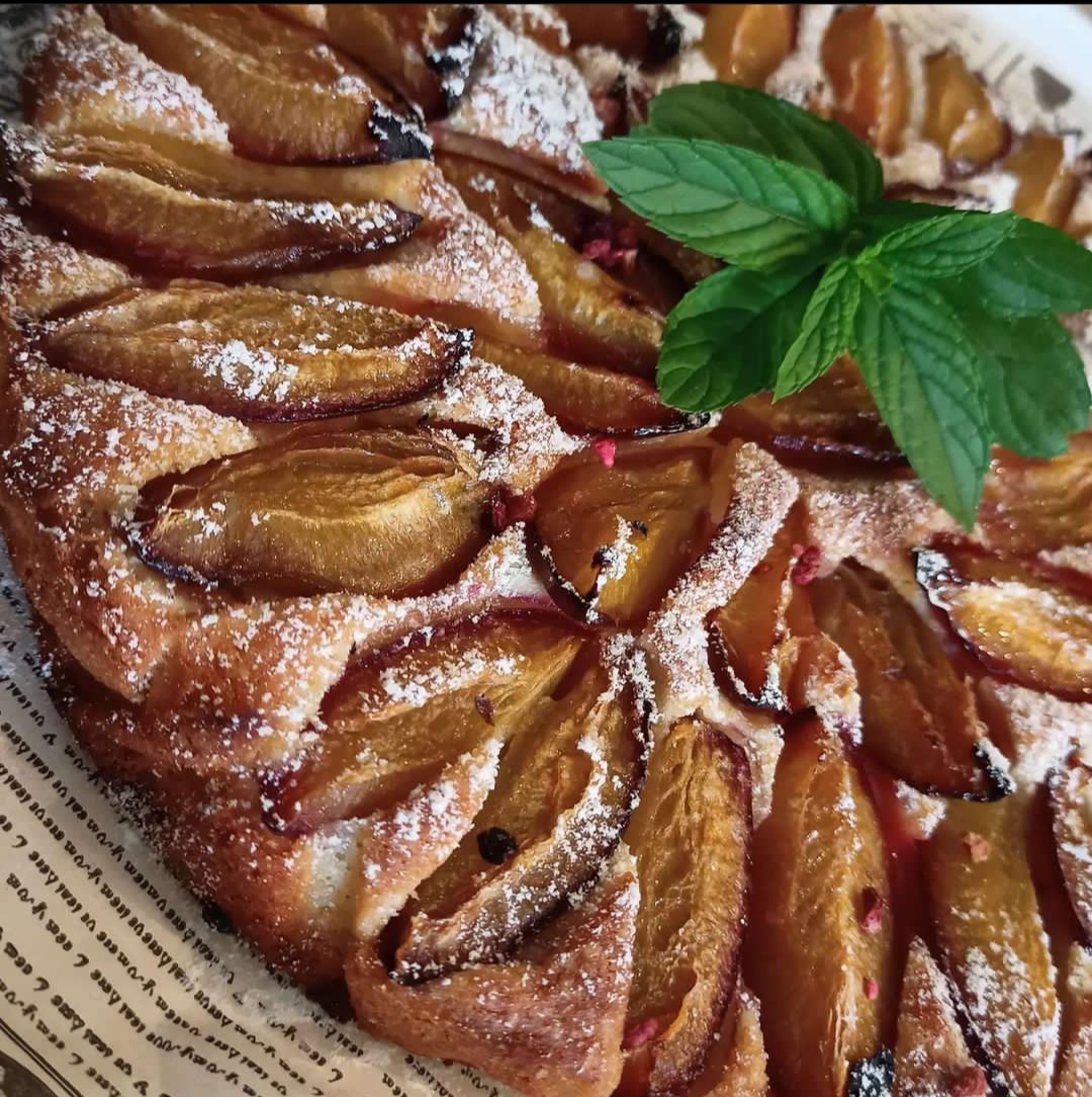 Пирог со сливами🥧